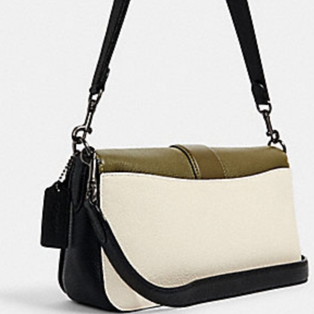 Like New great size Coach Bag
